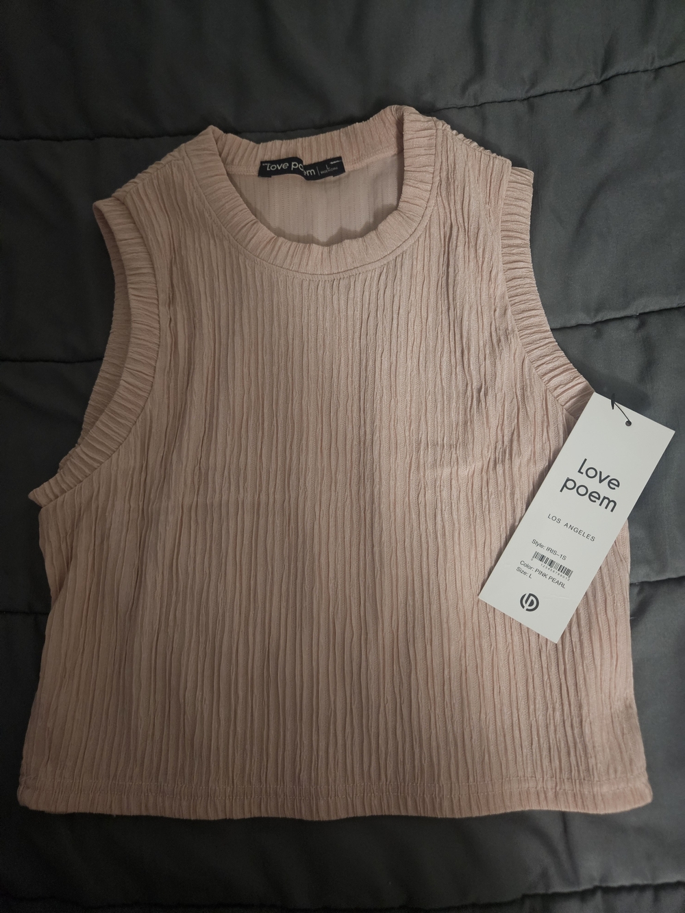 Love, Poem Crinkled Sleeveless Tank in Blush